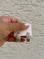 Gold taş detaylı küpe