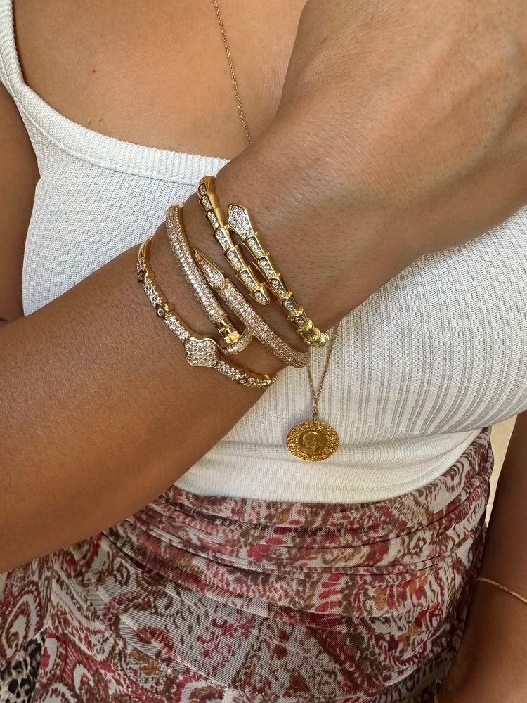 Gold ithal yonca bileklik