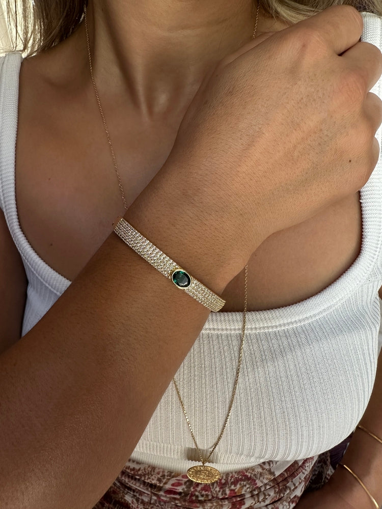 Yeşil taşlı bileklik