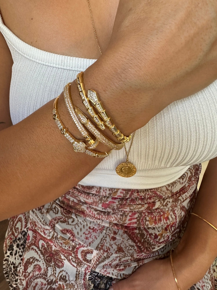 Gold ithal yonca bileklik